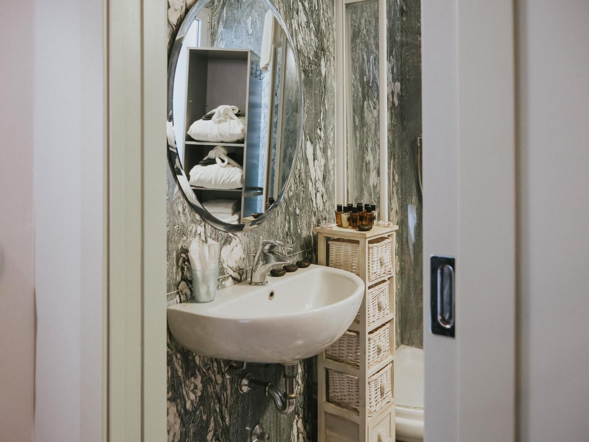 Prestige Boutique Homes - San Babila มิลาน ภายนอก รูปภาพ